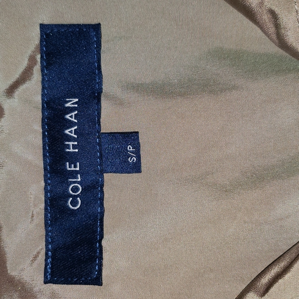 Cole Haan Light Tan S /P detachable Hood Zippered Raincoat Jacket - Picture 3 of 9